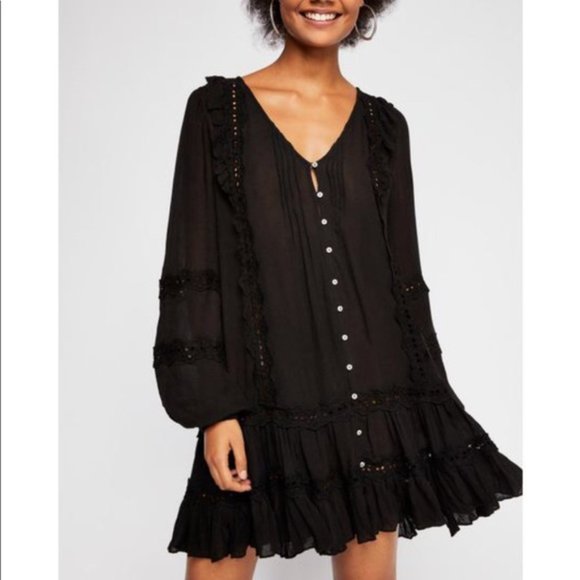 Free People Dresses & Skirts - Free People Snow Angel Ruffled Dress S